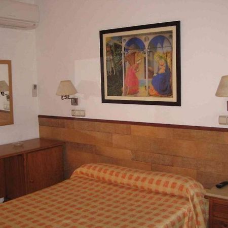 Hostal Boutique El Patio เลเป ภายนอก รูปภาพ